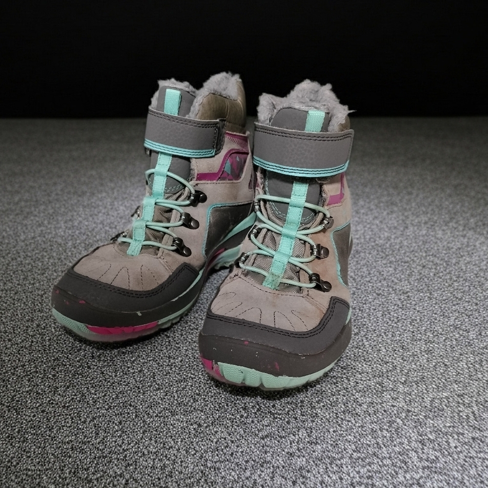 Merrell Select Dry Gray, Pink & Aqua Winter Boots YouthGirls Sz 4M Youth Hiking